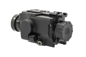 Разбита линза видоискателя (окуляр)  Зенит 